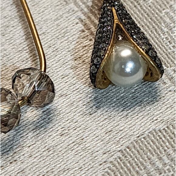 Vintage 80s Gold Plated Charms Pendant Duo with Faceted Beads and Pearl Accent - Picture 9 of 9